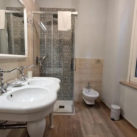 Bed & Breakfast La Perla Del Borgo
